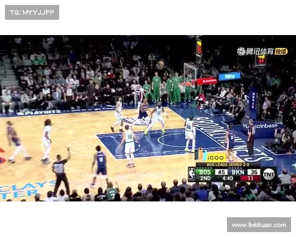 格斗赛事版权争夺加剧 腾讯体育独家签约村MMA转播权